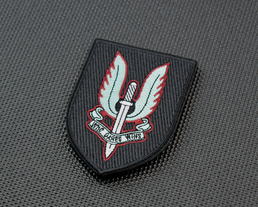 Écusson militaire de motivation brodé SAS Who Dares Wins avec velcro